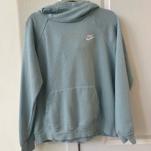 LIGHTLY WORN NIKE HOODIE